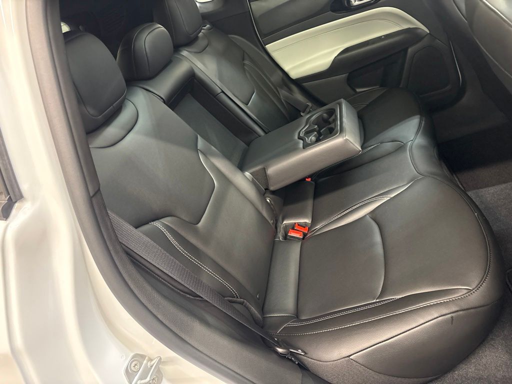 Thumbnail: 2026 Jeep Compass - 9