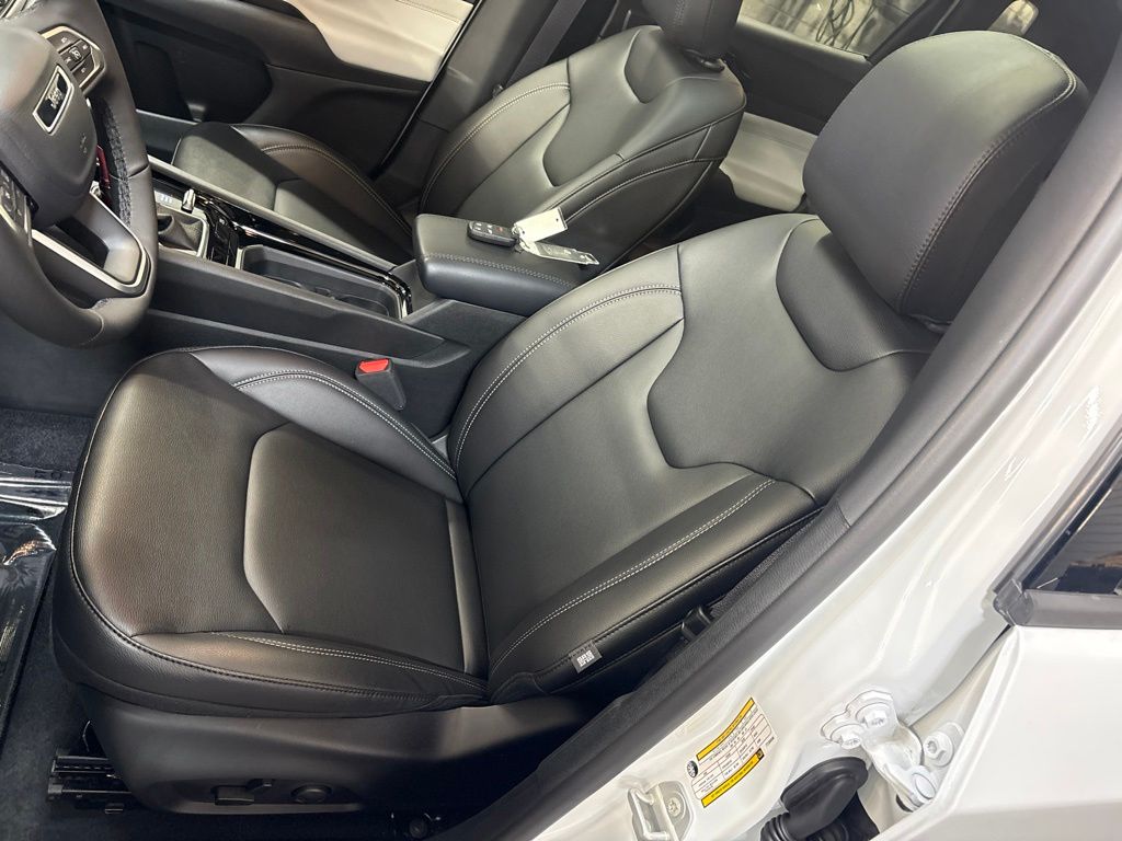 Thumbnail: 2026 Jeep Compass - 8
