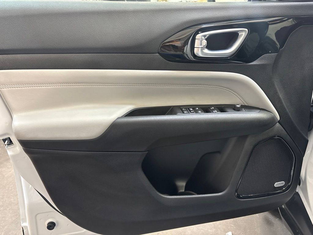 Thumbnail: 2026 Jeep Compass - 20