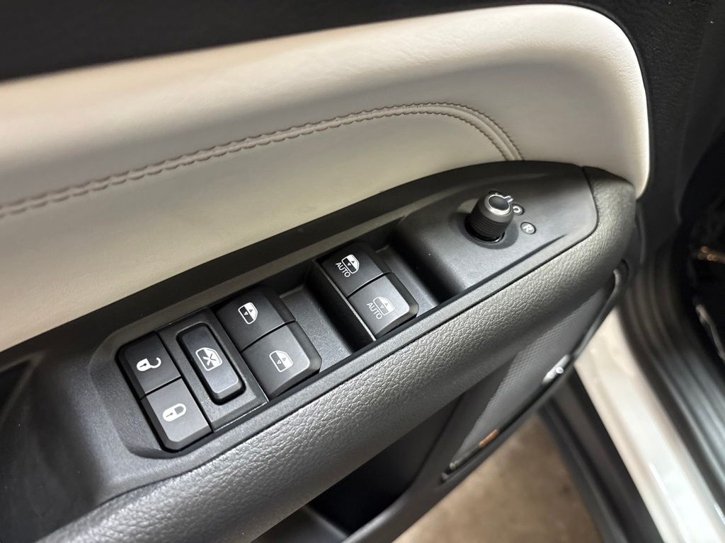 Thumbnail: 2026 Jeep Compass - 21
