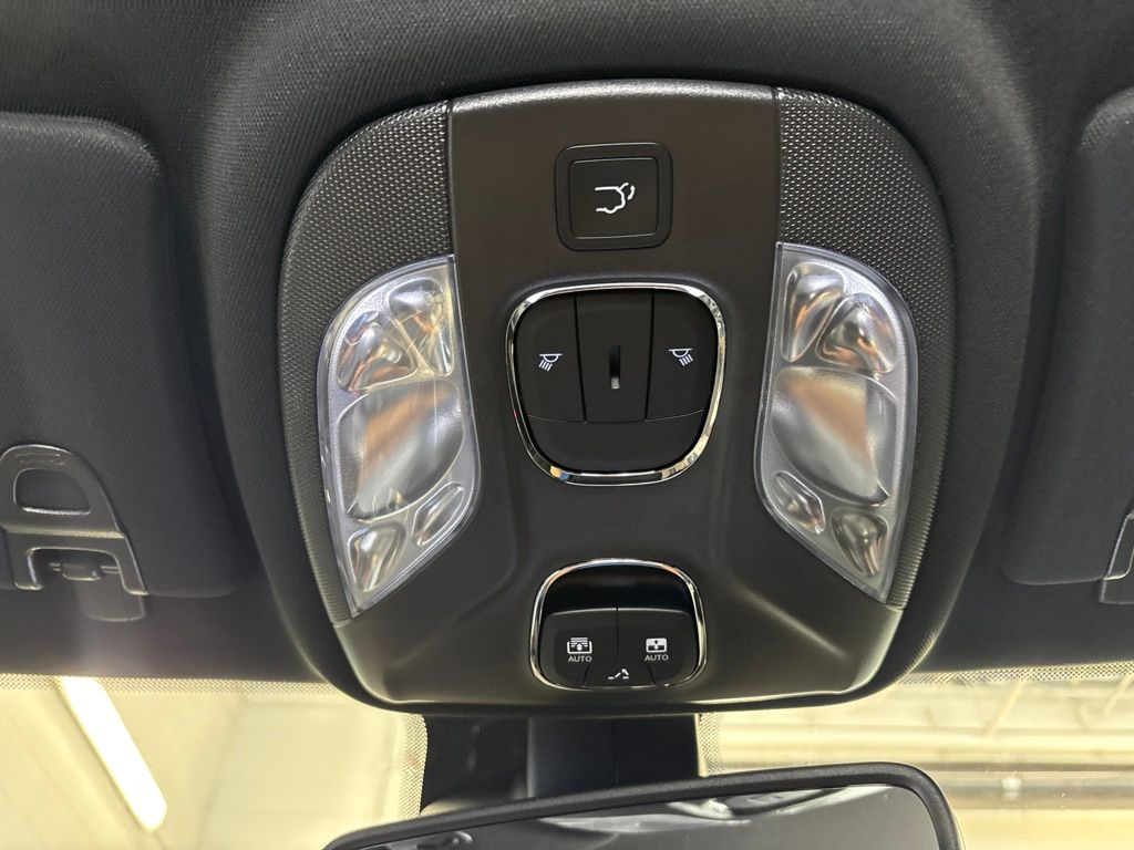 Thumbnail: 2026 Jeep Compass - 32
