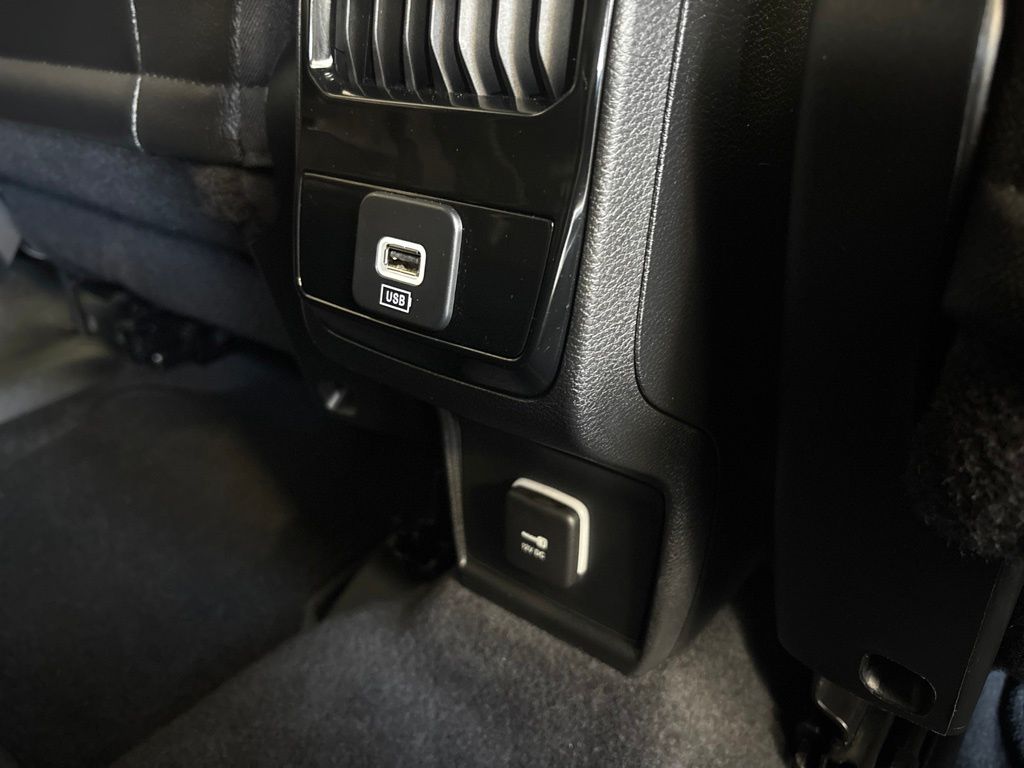 Thumbnail: 2024 Jeep Compass - 39
