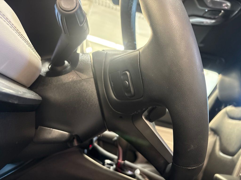Thumbnail: 2024 Jeep Compass - 14