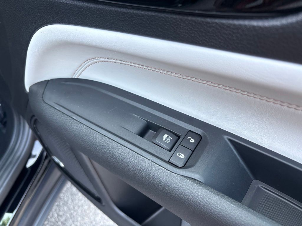 Thumbnail: 2026 Jeep Compass - 43