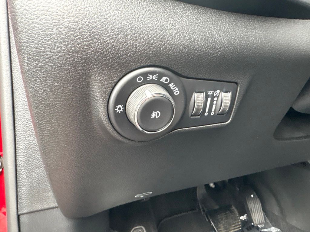 Thumbnail: 2026 Jeep Compass - 24