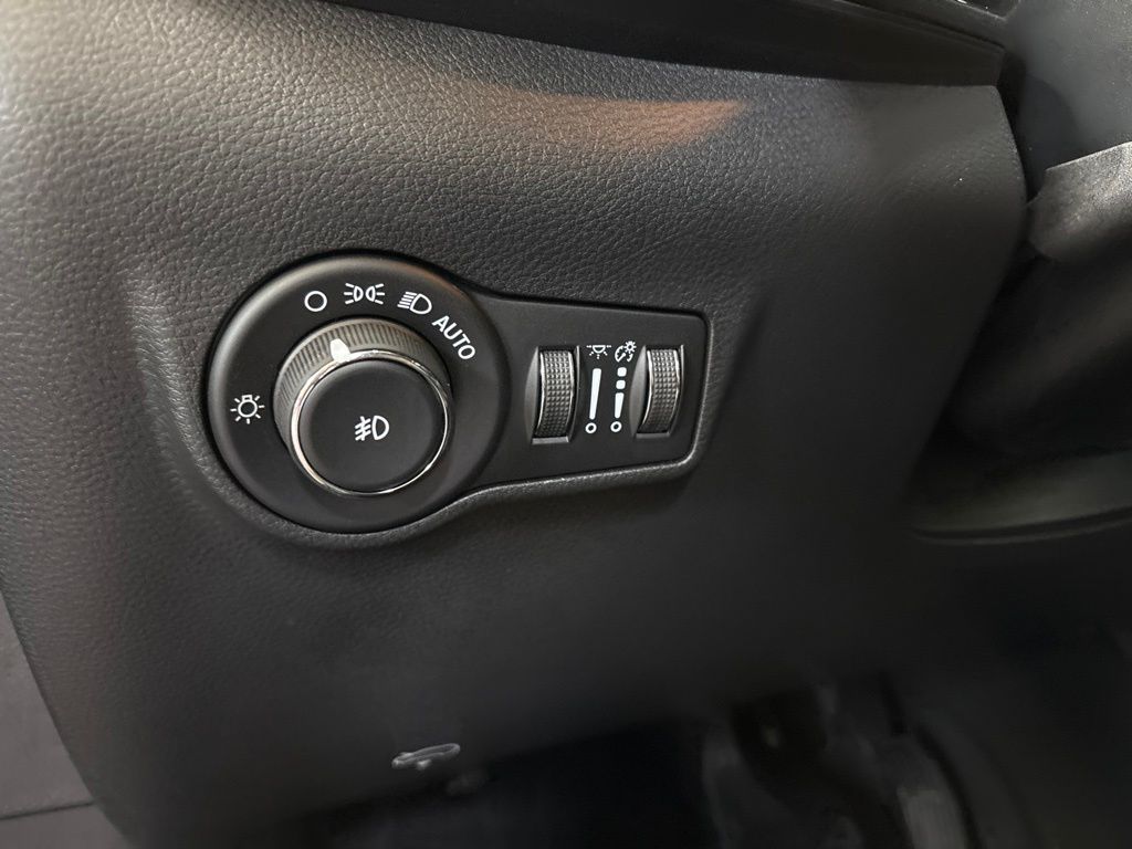 Thumbnail: 2026 Jeep Compass - 24