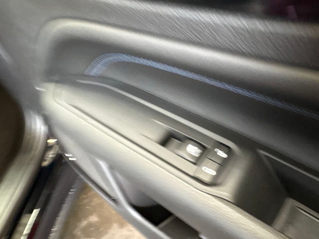 Thumbnail: 2026 Jeep Compass - 6
