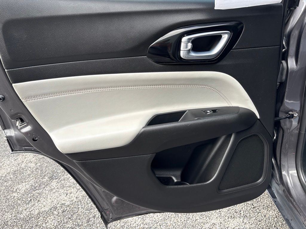 Thumbnail: 2024 Jeep Compass - 30