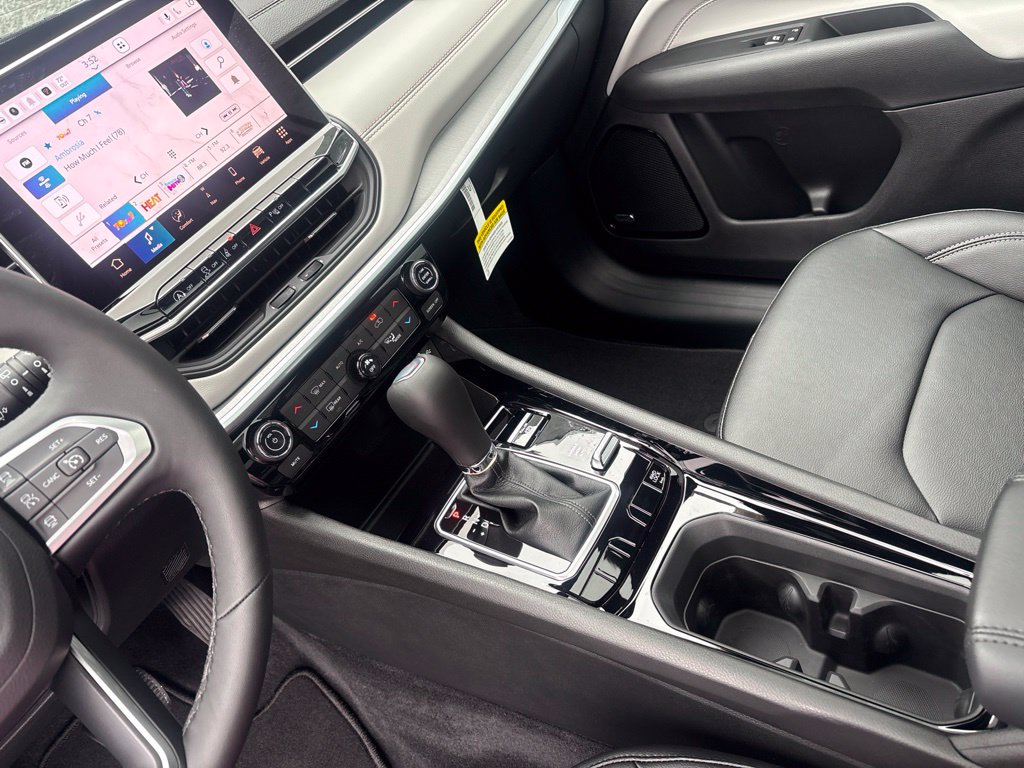 Thumbnail: 2026 Jeep Compass - 15