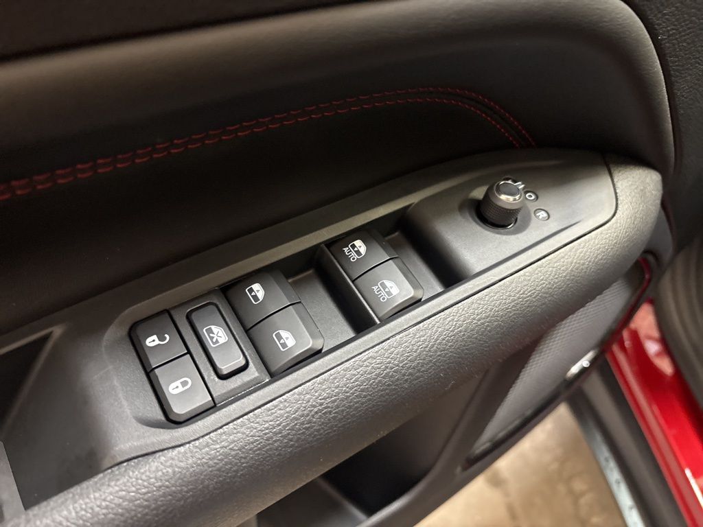 Thumbnail: 2026 Jeep Compass - 22