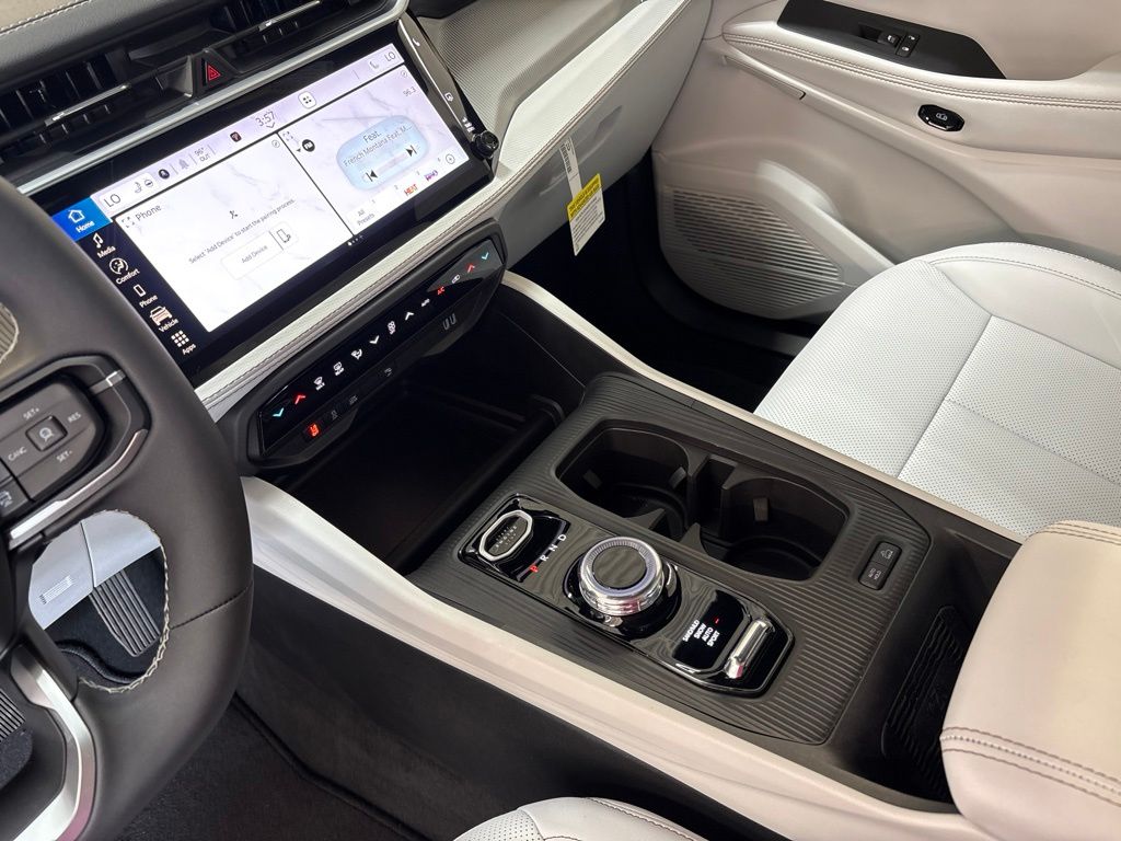 Thumbnail: 2026 Jeep Cherokee - 15