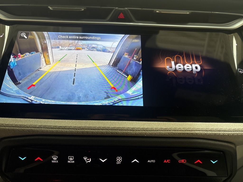 Thumbnail: 2026 Jeep Cherokee - 25