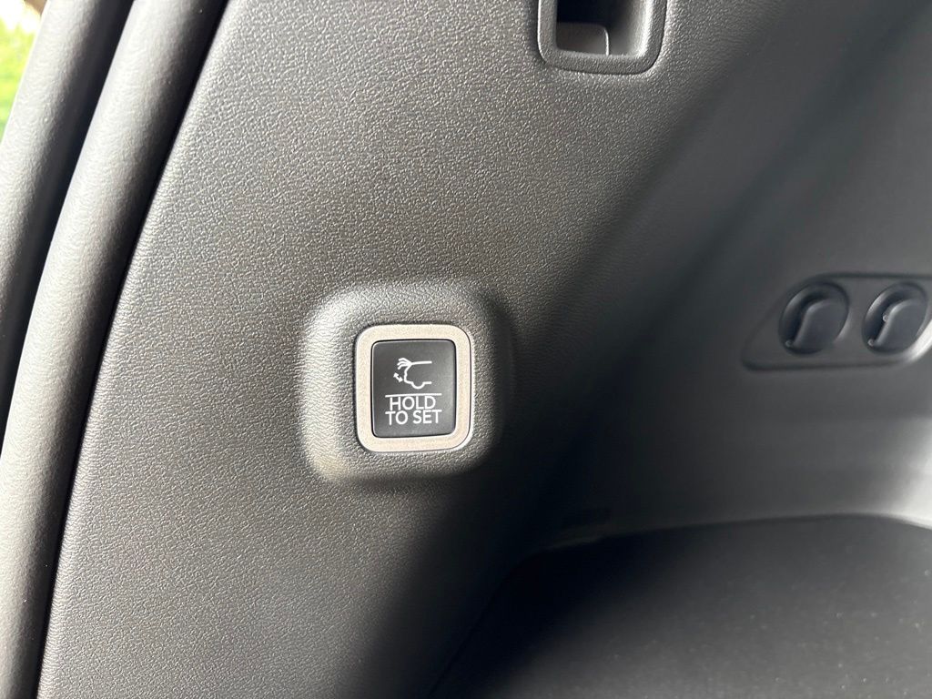 Thumbnail: 2026 Jeep Cherokee - 35