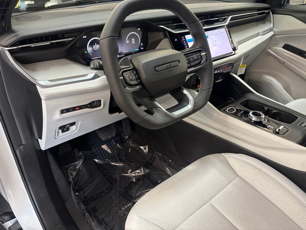 Thumbnail: 2026 Jeep Cherokee - 2