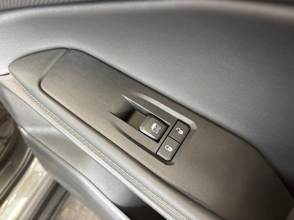 Thumbnail: 2026 Jeep Cherokee - 6