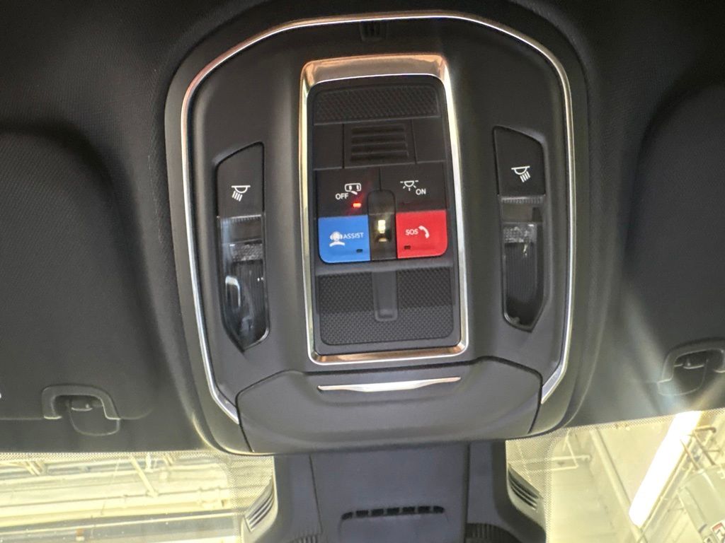 Thumbnail: 2026 Jeep Cherokee - 28