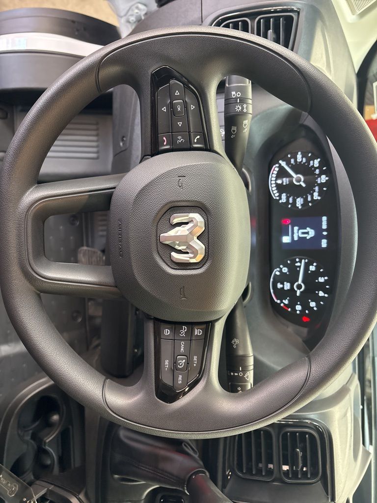 Thumbnail: 2026 RAM ProMaster - 25