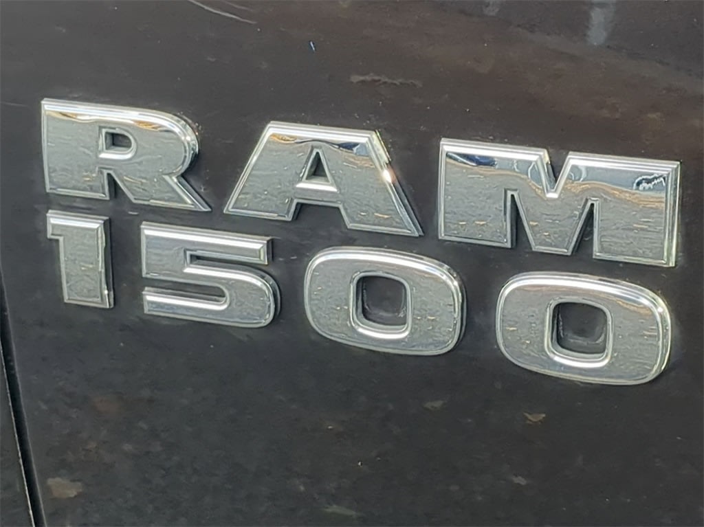 2016 RAM 1500 SLT 29