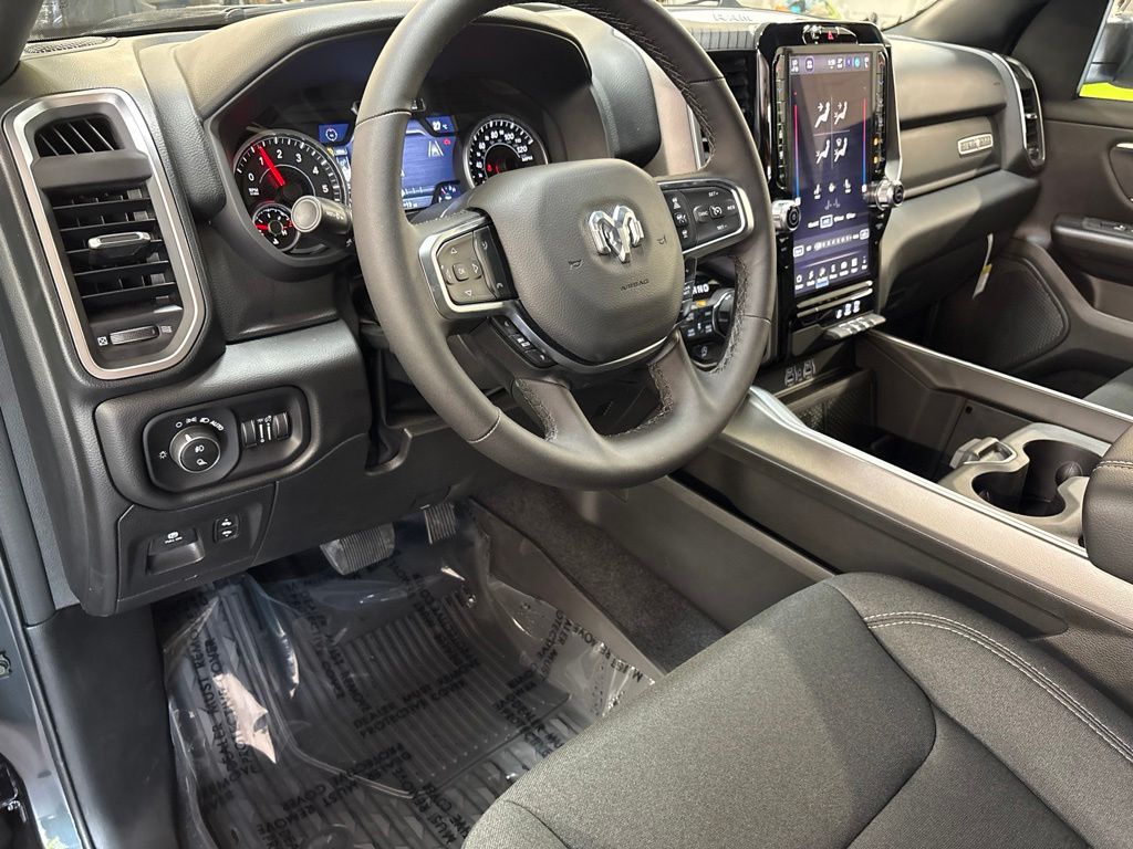 Thumbnail: 2026 RAM 1500 - 2
