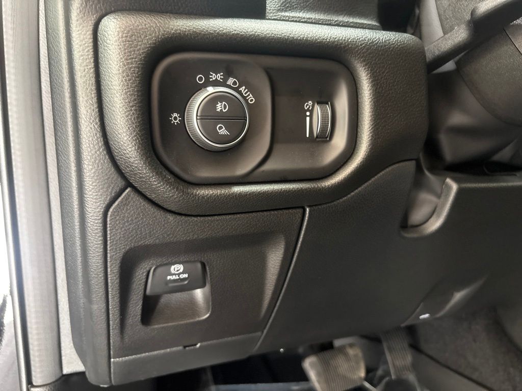 Thumbnail: 2026 RAM 1500 - 24