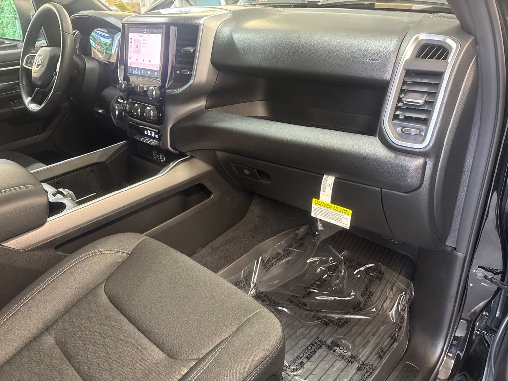 Thumbnail: 2026 RAM 1500 - 14