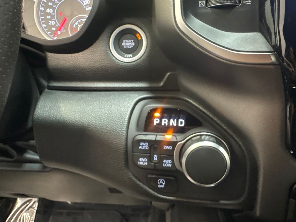 Thumbnail: 2026 RAM 1500 - 26