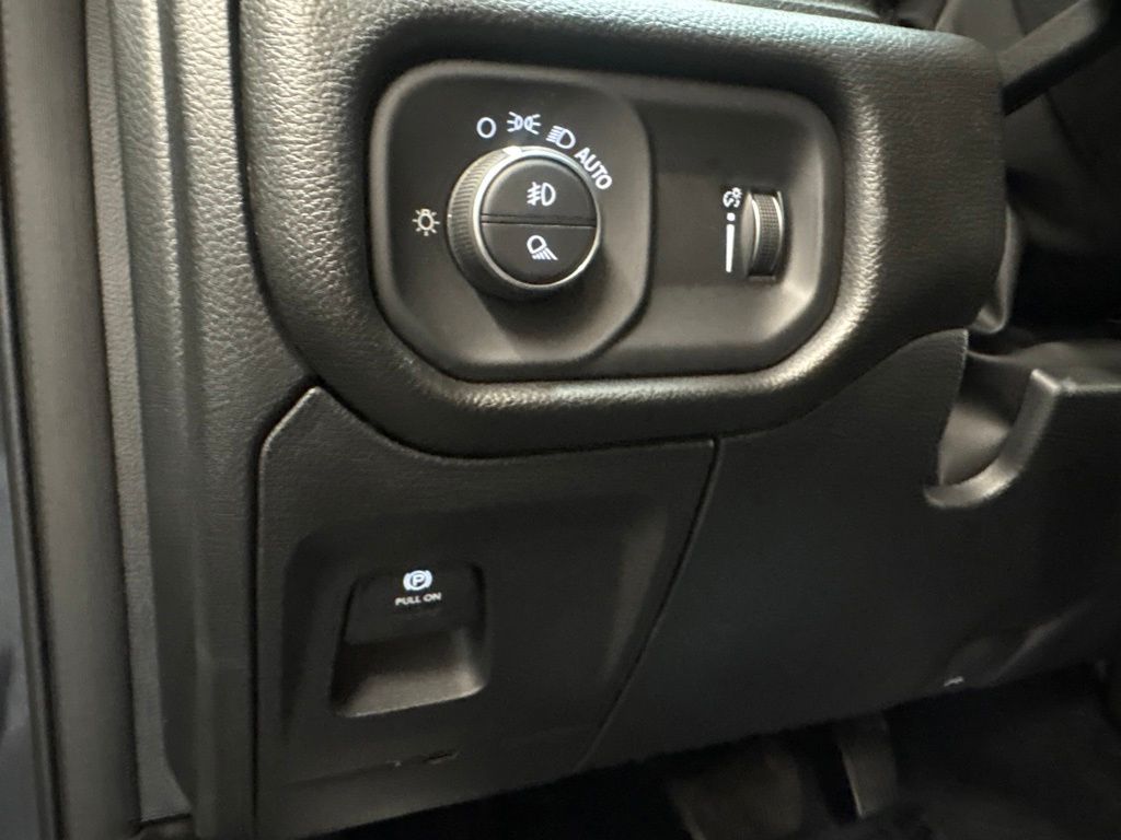 Thumbnail: 2026 RAM 1500 - 23