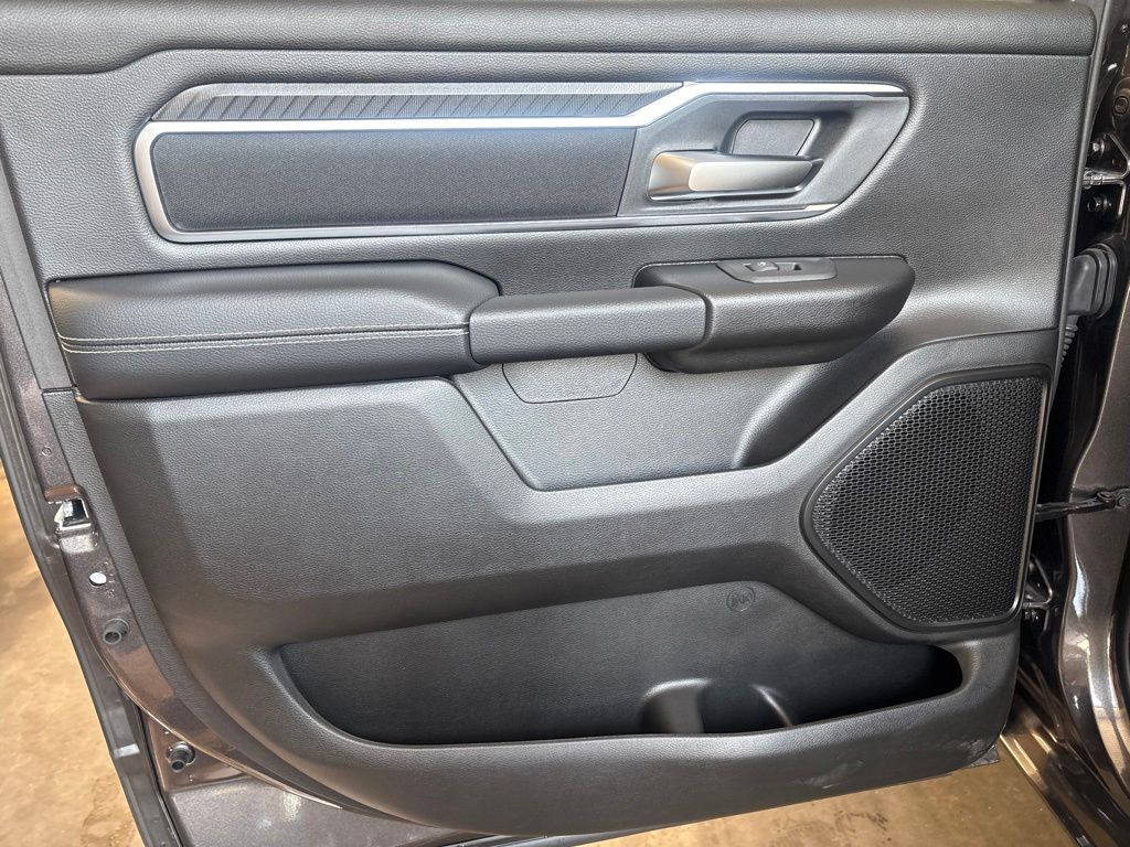 Thumbnail: 2026 RAM 1500 - 30