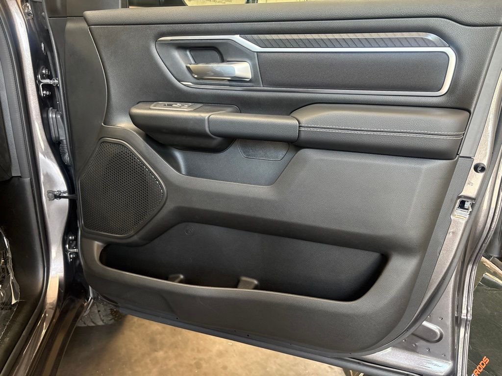 Thumbnail: 2026 RAM 1500 - 36