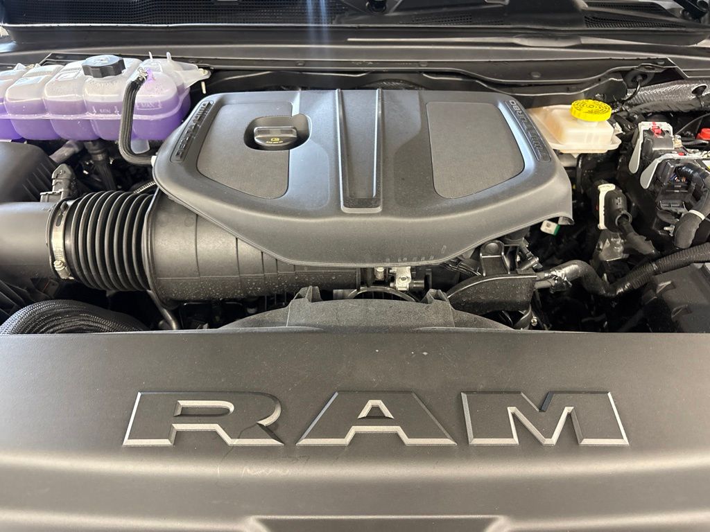 Thumbnail: 2026 RAM 1500 - 5