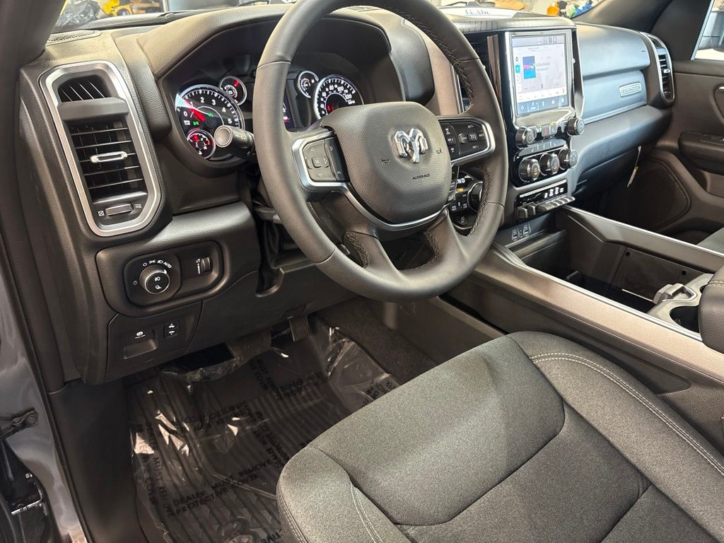 Thumbnail: 2026 RAM 1500 - 2