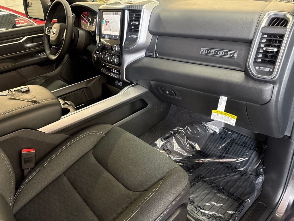 Thumbnail: 2026 RAM 1500 - 39