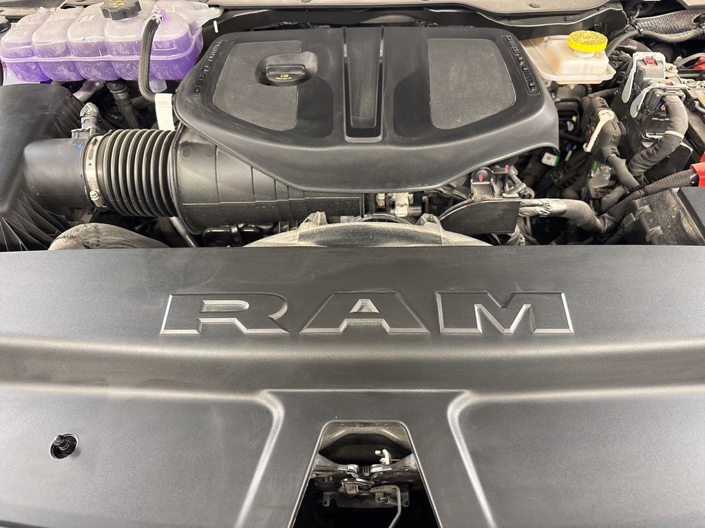 Thumbnail: 2026 RAM 1500 - 7