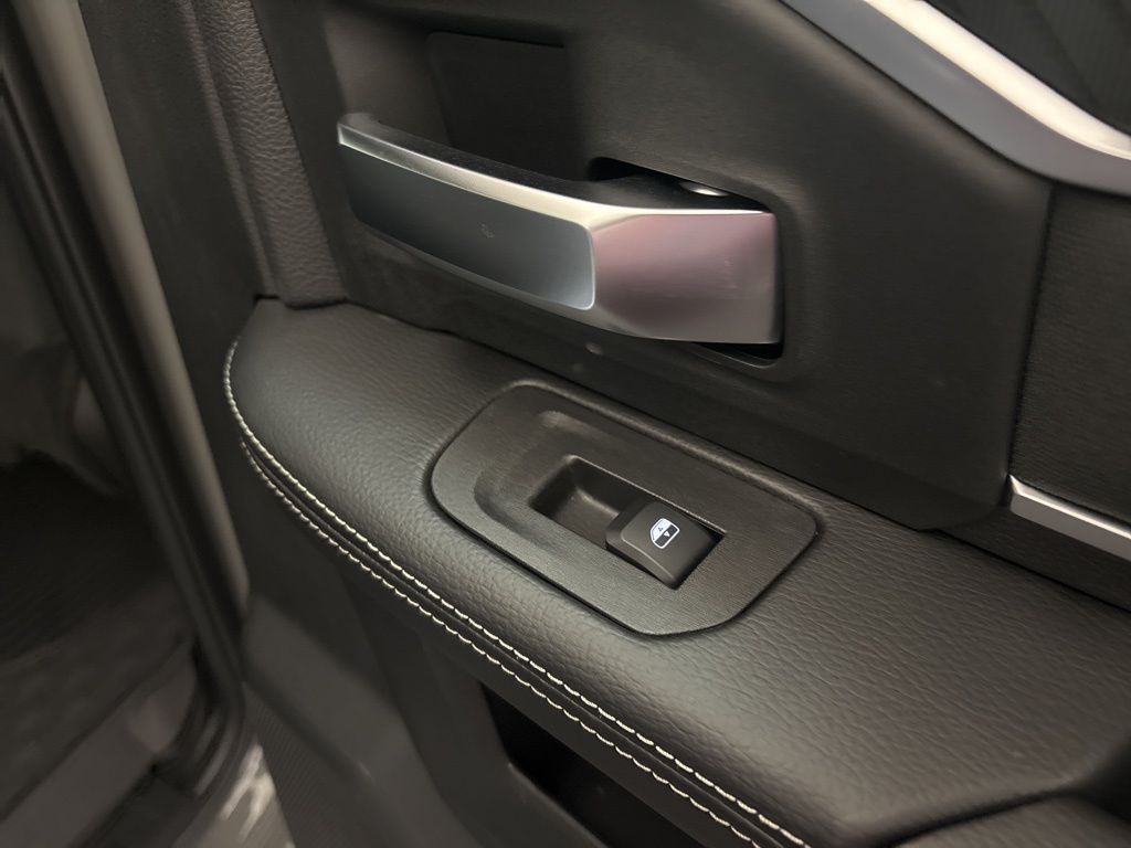 Thumbnail: 2026 RAM 2500 - 6