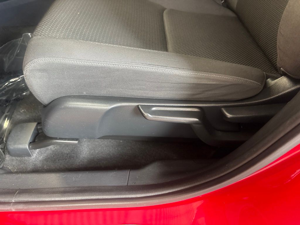 Thumbnail: 2019 Honda HR-V - 24