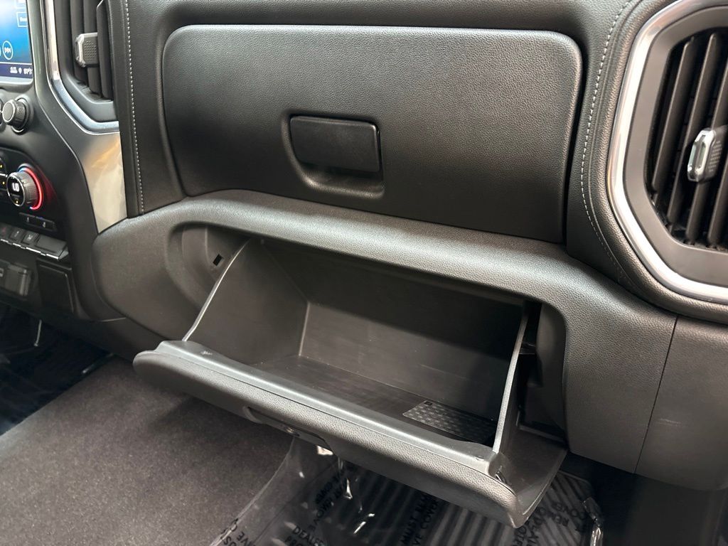 Thumbnail: 2020 Chevrolet Silverado 1500 - 45