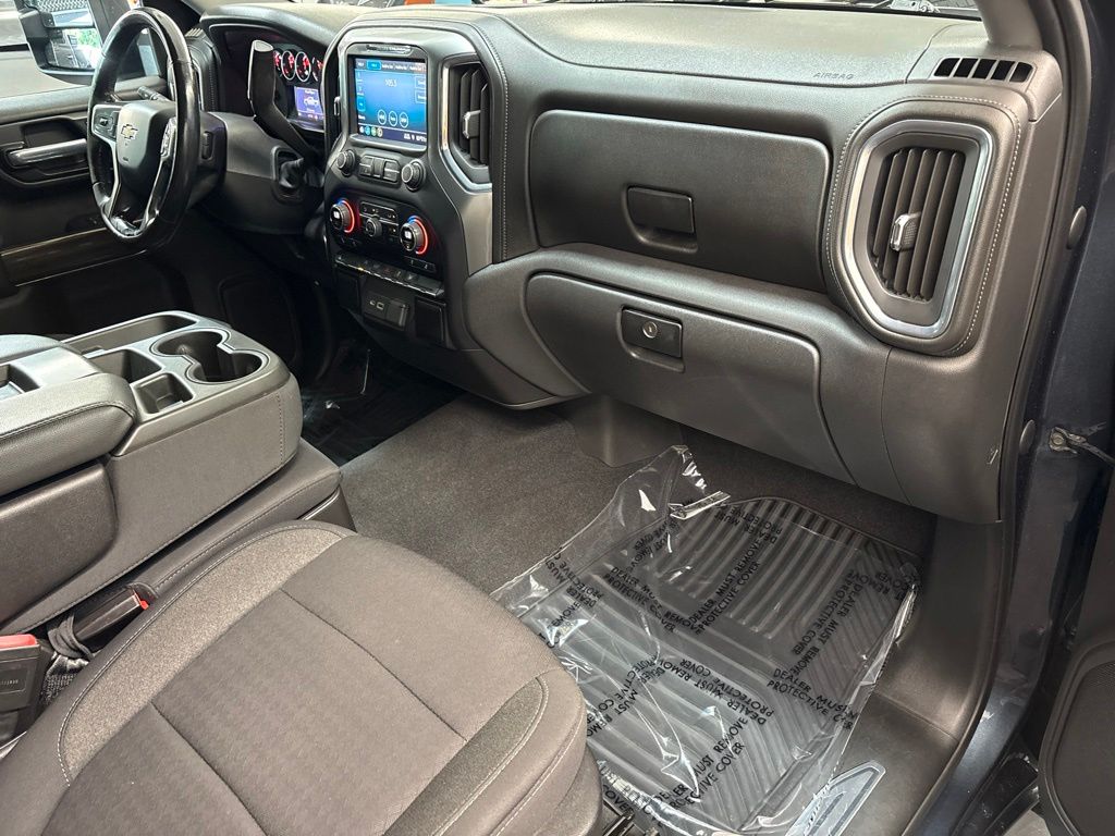 Thumbnail: 2020 Chevrolet Silverado 1500 - 44