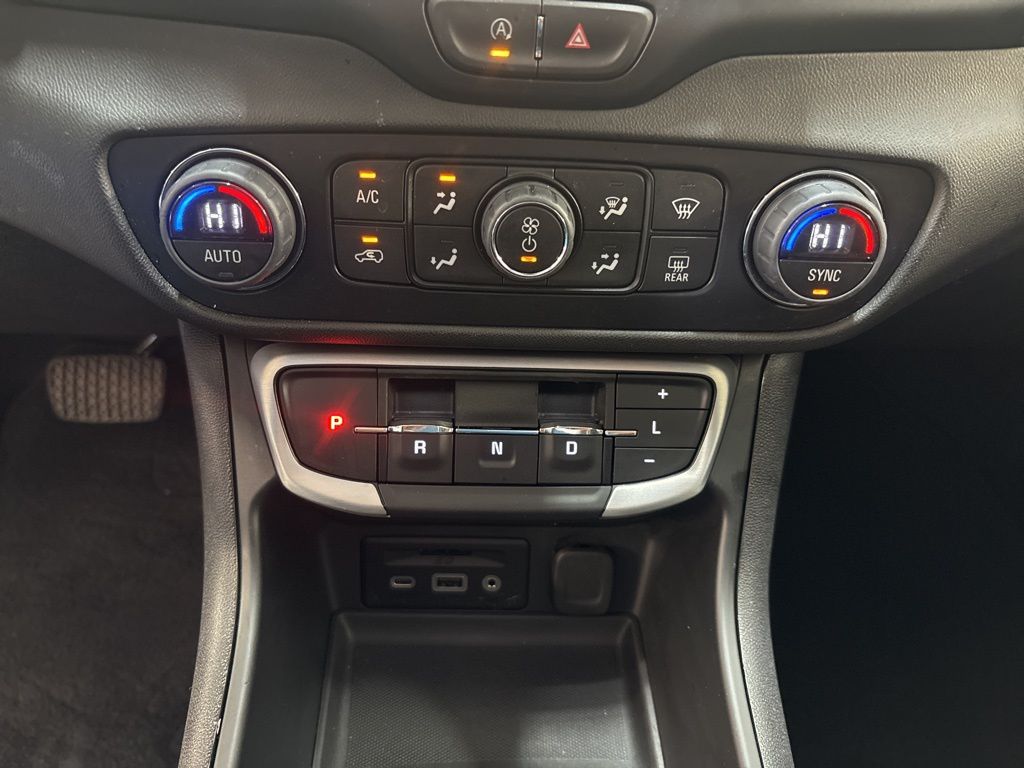 Thumbnail: 2024 GMC Terrain - 29