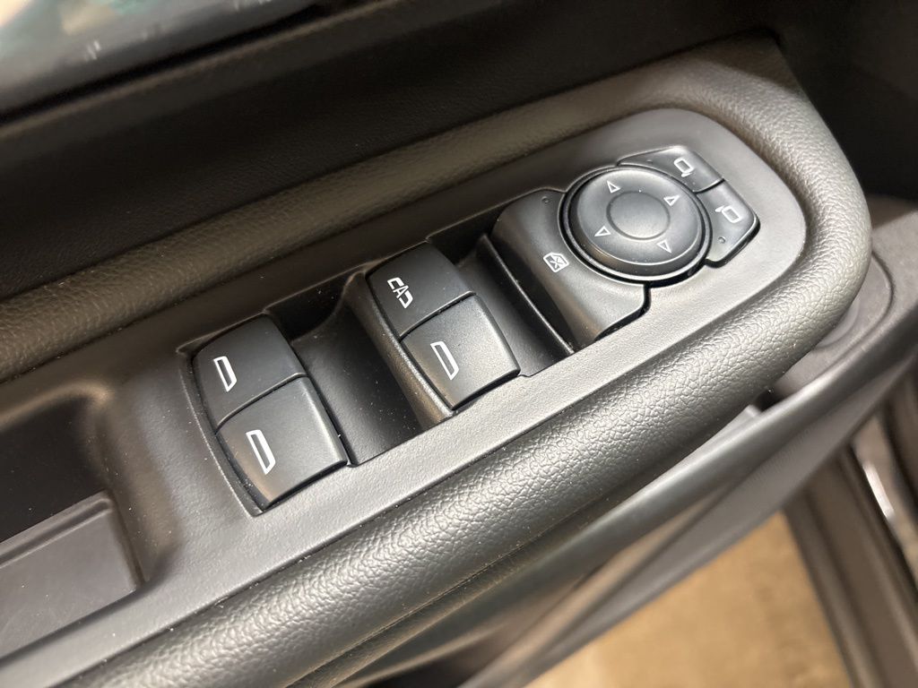 Thumbnail: 2024 GMC Terrain - 23