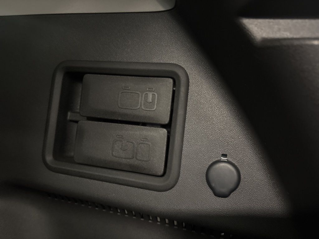 Thumbnail: 2024 GMC Terrain - 37