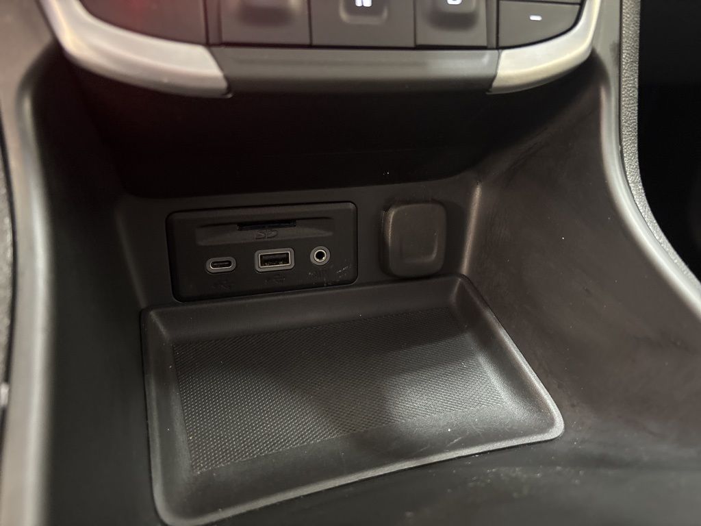 Thumbnail: 2024 GMC Terrain - 30