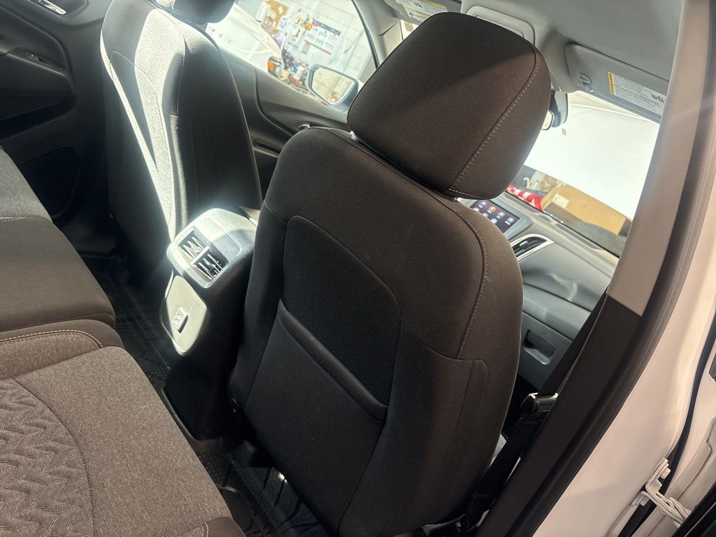 Thumbnail: 2023 Chevrolet Equinox - 37