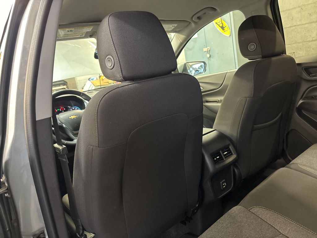 Thumbnail: 2024 Chevrolet Equinox - 33