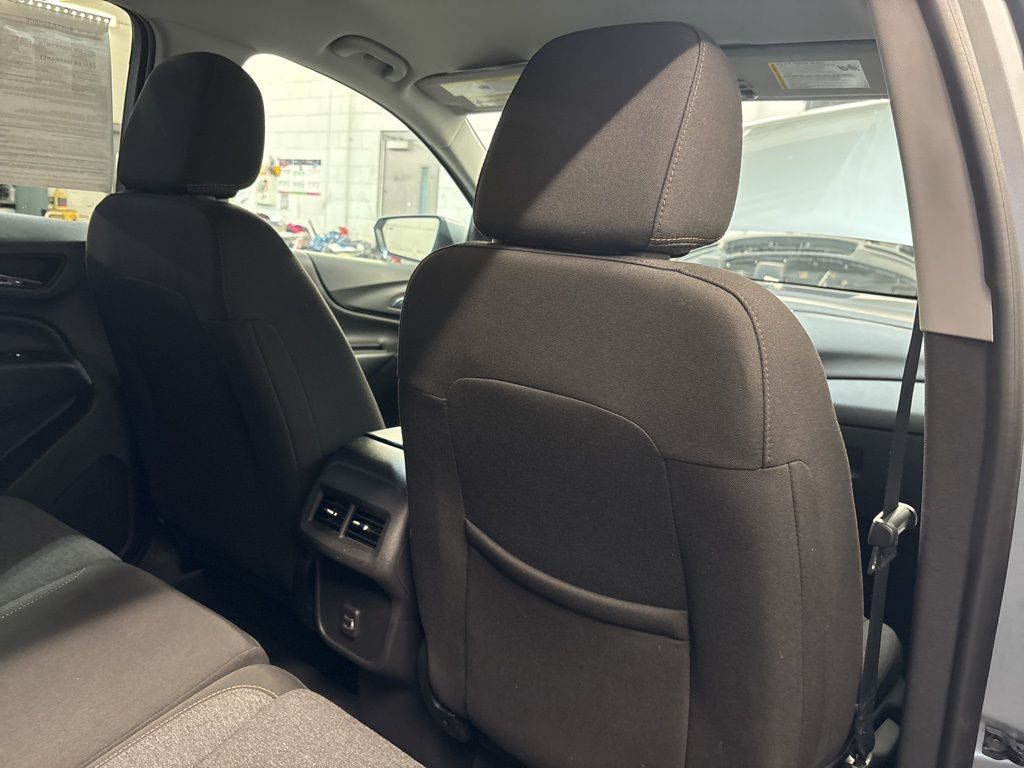 Thumbnail: 2024 Chevrolet Equinox - 40