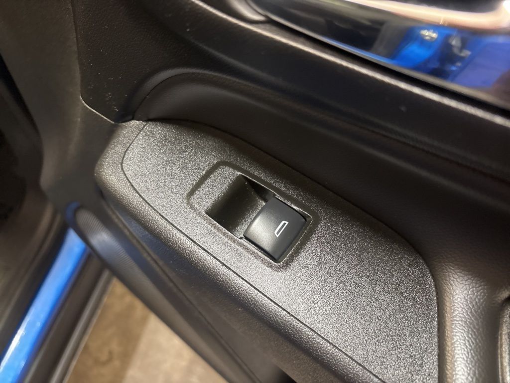 Thumbnail: 2024 Chevrolet Equinox - 6