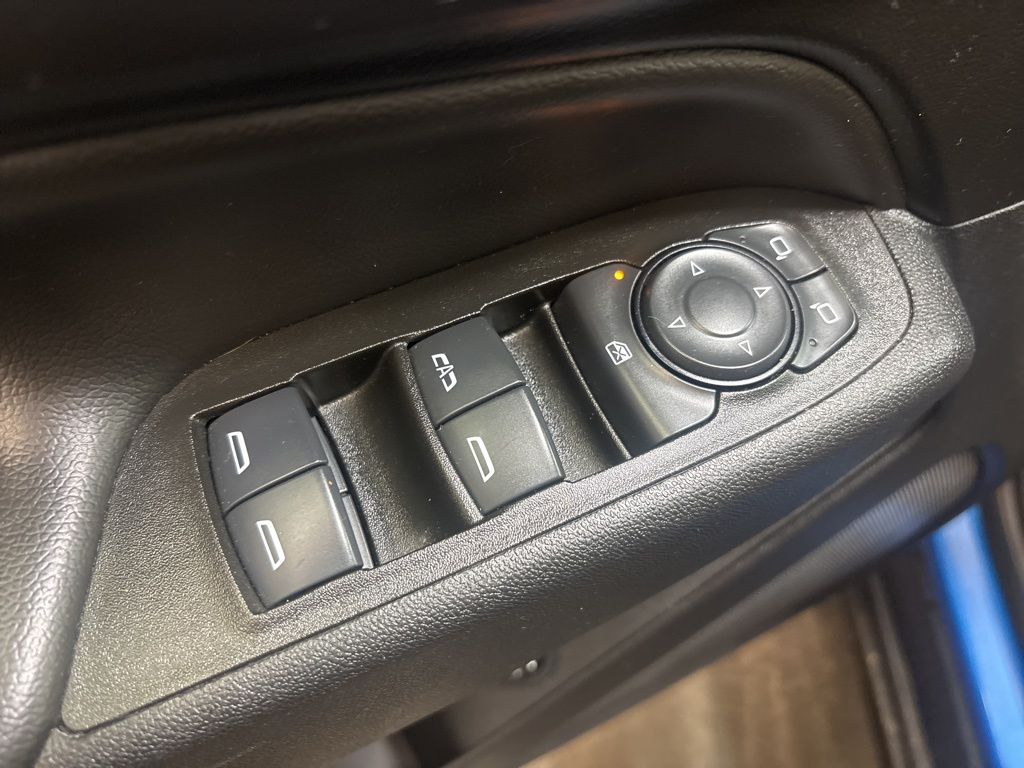 Thumbnail: 2024 Chevrolet Equinox - 23