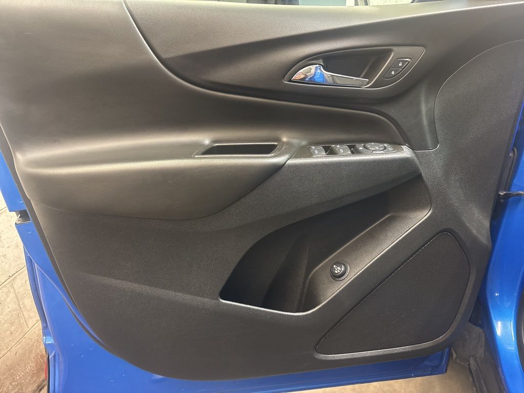 Thumbnail: 2024 Chevrolet Equinox - 22