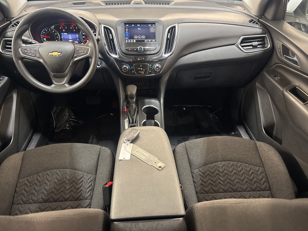 Thumbnail: 2022 Chevrolet Equinox - 11