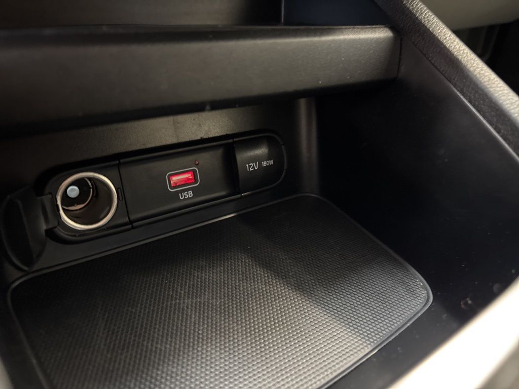 Thumbnail: 2023 Kia Forte - 27