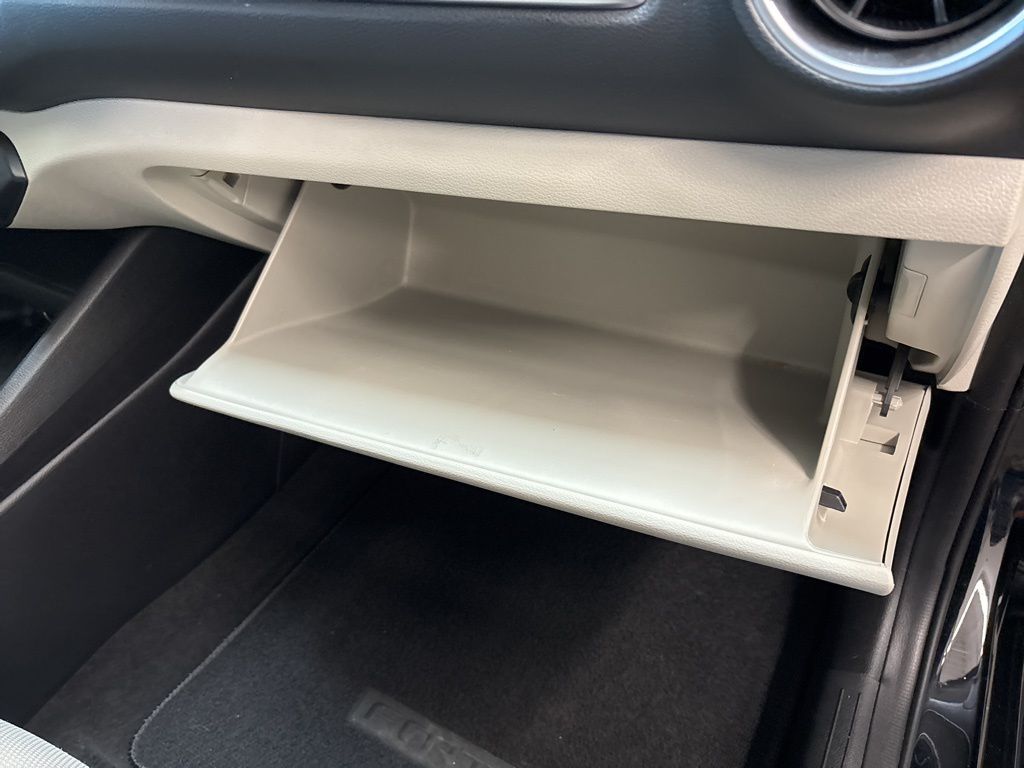 Thumbnail: 2023 Kia Forte - 39